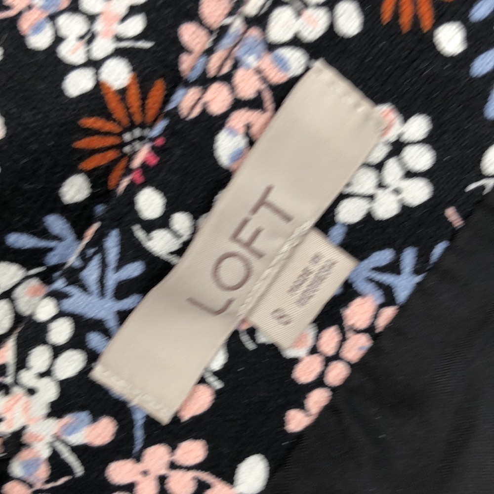 Loft Size 8 Floral Print Pencil Skirt With Pockets - Picture 8 of 13